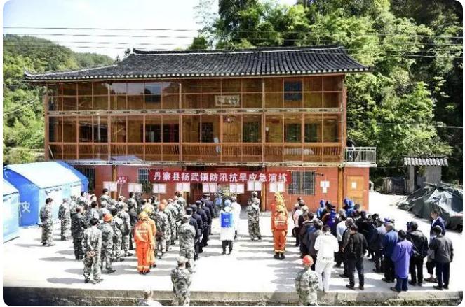 丹寨縣應(yīng)急局|開(kāi)展防汛應(yīng)急演練，筑牢汛期安全防線(xiàn)