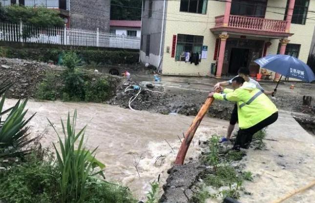 新晃|堅守防汛一線，保群眾平安